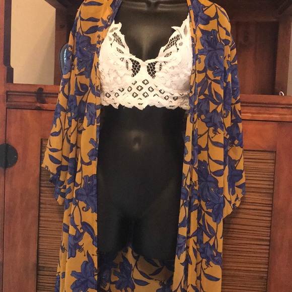 New kimono - Picture 1 of 3